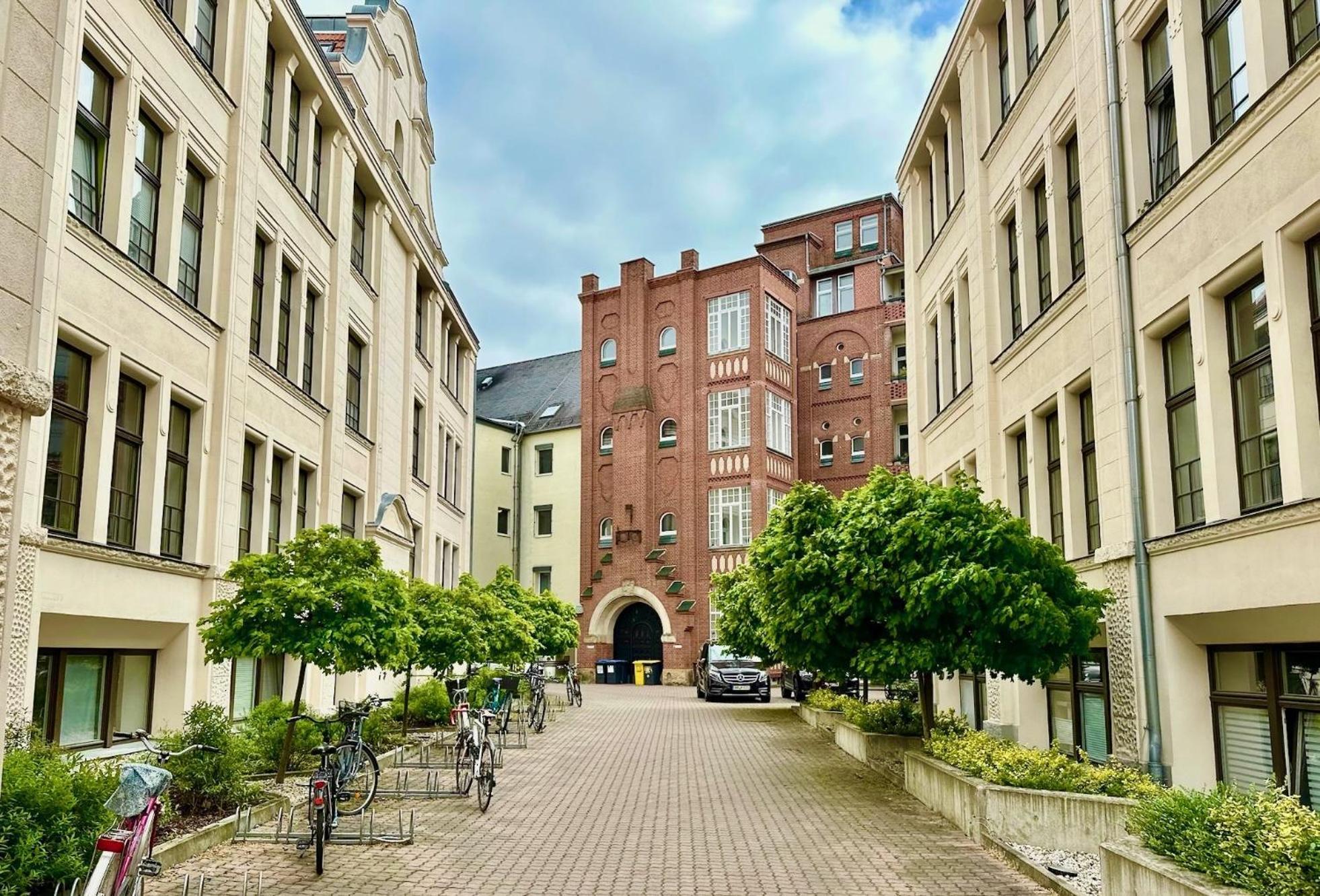 Meos 3 -Zentrum-Hofblick-Gym-Netflix Leipzig Extérieur photo